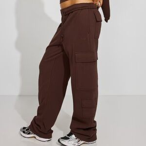 Garage UltraFleece Cargo Sweatpants NWT